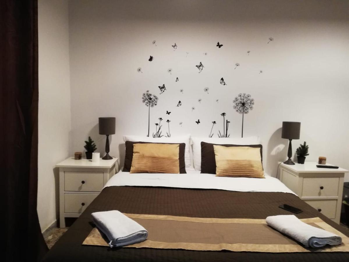 B&B Dolce Luna Taranto Exterior foto